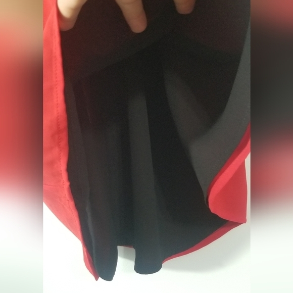 Black & Red Reversible Tank Top. Spaghetti Strap, V-Neck, Peek-a-boo Back. - Picture 6 of 7